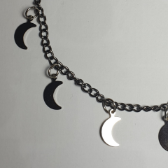 Handmade Gümüş Renk Ay Sallantılı Choker-40cm-Ayarlanabilir
