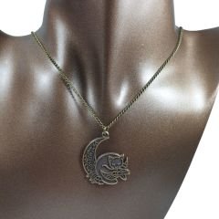 Orora Bronz/Bakır/Gümüş Renk 35mm Sihirli Kedi Figürlü Kolye