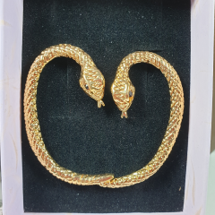Gold Renk Yılan Küpe